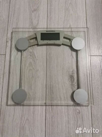 Весы напольные электронные бу