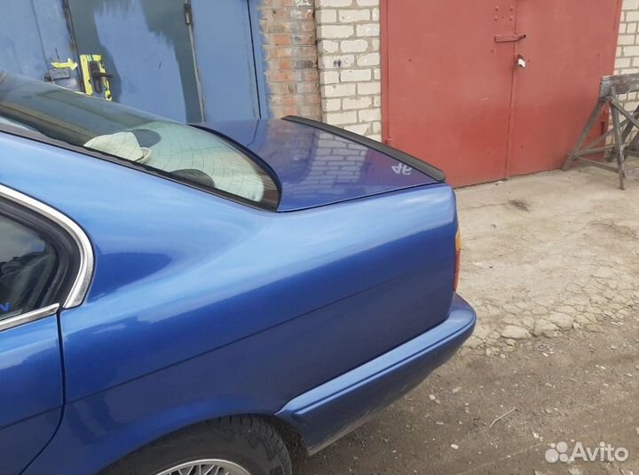 Лип спойлер BMW E34