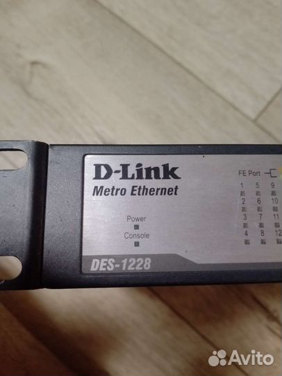 Коммутатор d link 1228
