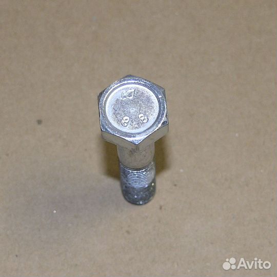 Болт М10*1,25* 50 (8,8 S17)