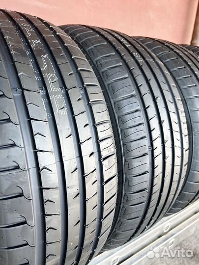 Sunwide RS-One 245/40 R18 95W