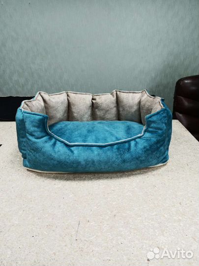 Лежанка для кошек и собак