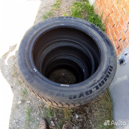 Federal Himalaya WS2 215/55 R17