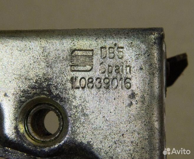Замок двери задней правой Seat Toledo