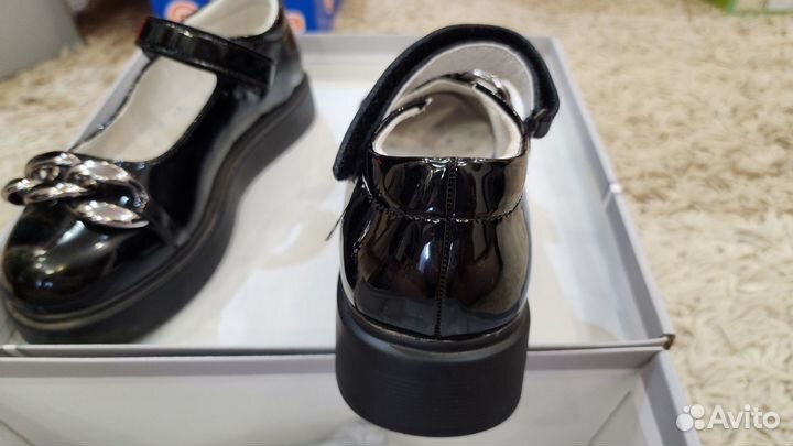 Туфли школьные для девочки
