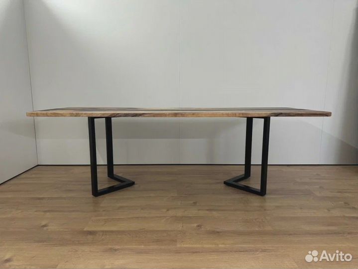 Стол кухонный thetable 250x90 см 3.25/3.1chalice W