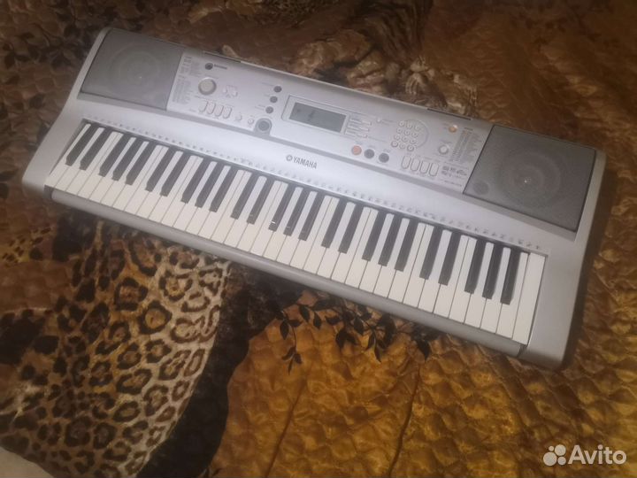 Синтезатор