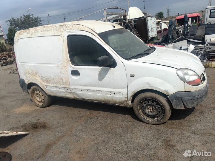 Запчасти на Renault kangoo