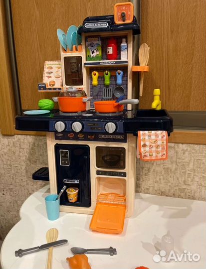 Детская кухня новая