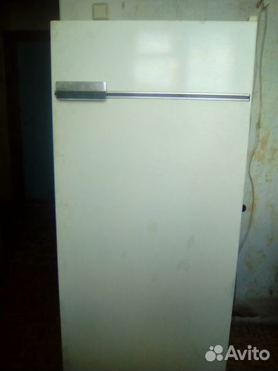 Холодильник бирюса