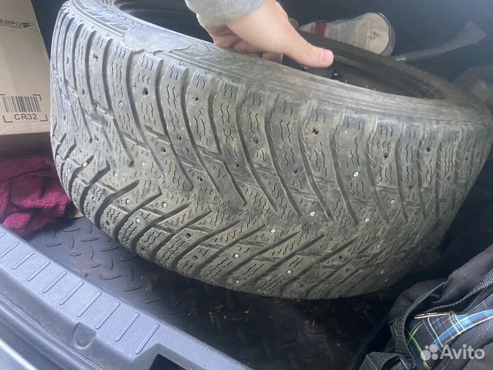 Nokian Tyres Hakkapeliitta 8 225/40 R18 и 235/45 R18