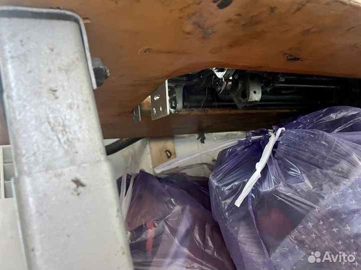 Швейная машинка старого образца