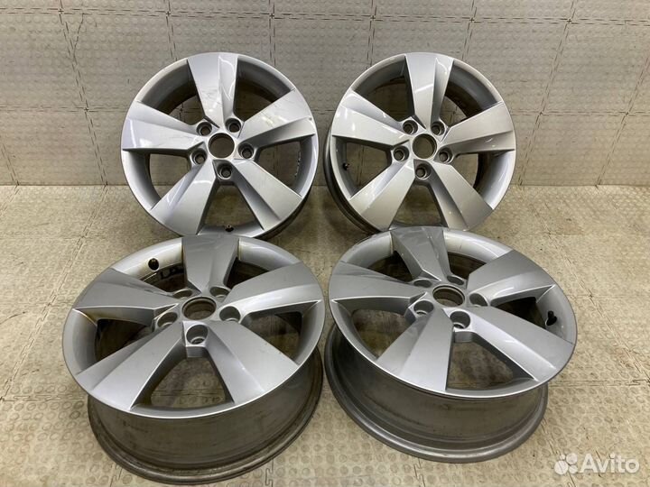 Комплект литых дисков R16 Skoda Octavia A7