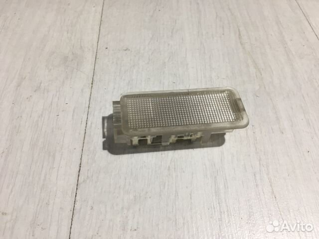 Плафон подсветки багажника peugeot 307 1.6 ат хетч