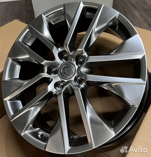 Диски на toyota camry R19 5/114.3 Тойота Камри