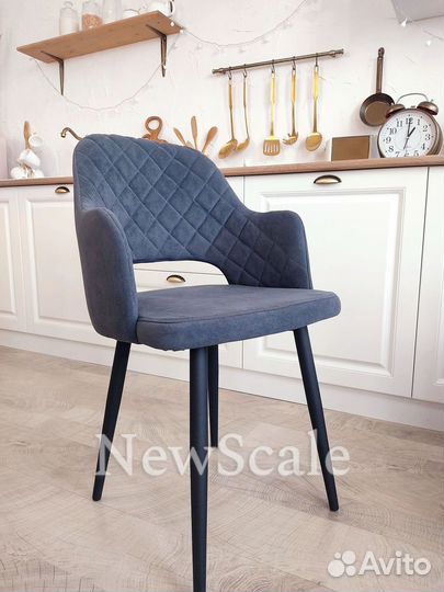Барные новые стулья лофт с мягкой спинкой