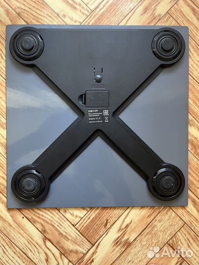 Весы напольные электронные 180 кг