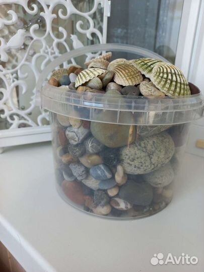 Камни, кормушки, ракушка,горшочек для аквариума