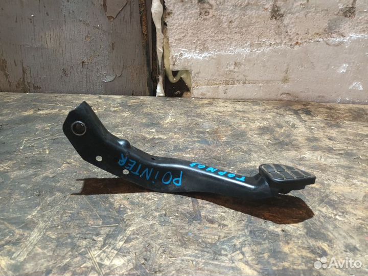 Педаль тормоза Volkswagen Pointer I (2003—2006) BR / Golf BR