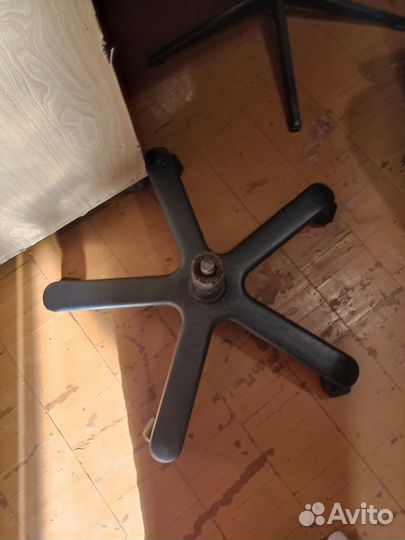 Кресло сломано