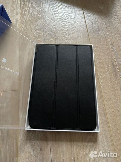 Кожаный чехол на iPad mini