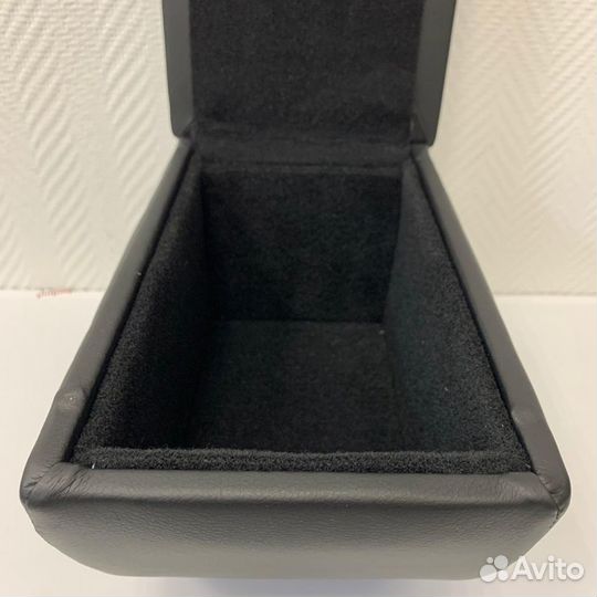 Штатный подлокотник ford focus I (1998-2004)