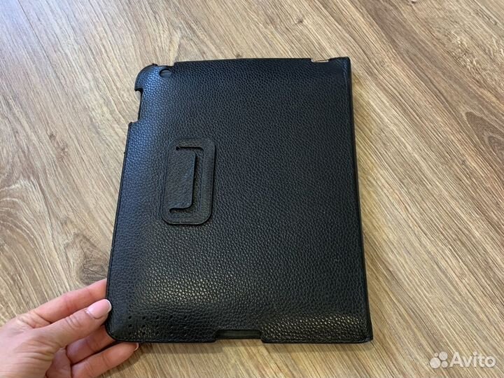 Чехол на iPad