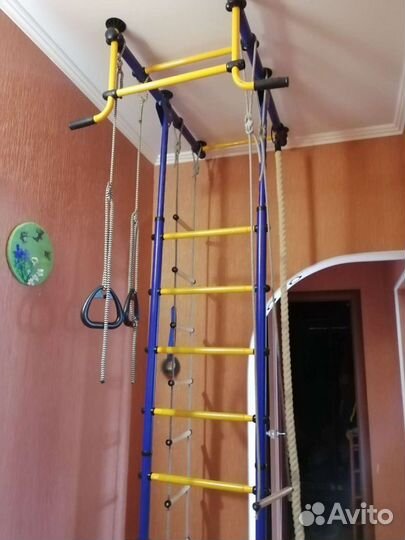 Детский спортивный уголок