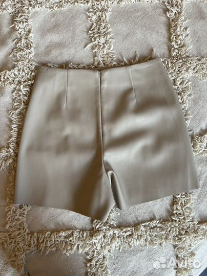 Шорты экокожа Zara
