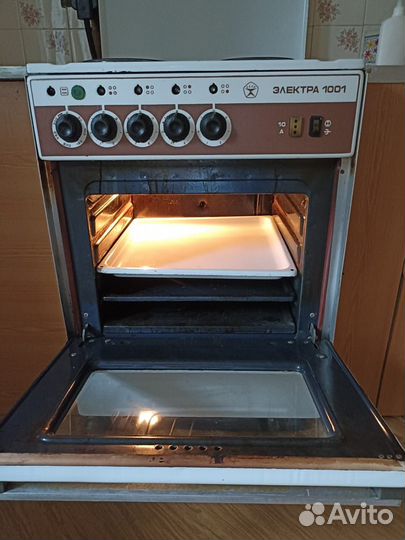 Плита электрическая с духовкой бу