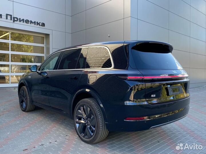 LiXiang L9 1.5 AT, 2023