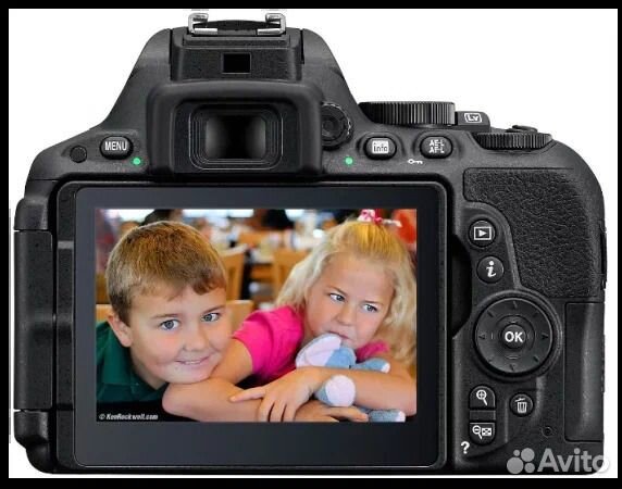 Nikon D5500 Kit AF-P DX 18-55mm F/3.5-5.6G VR