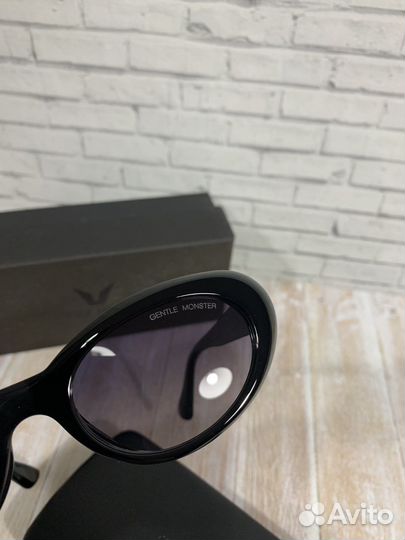 Солнцезащитные очки Gentle Monster