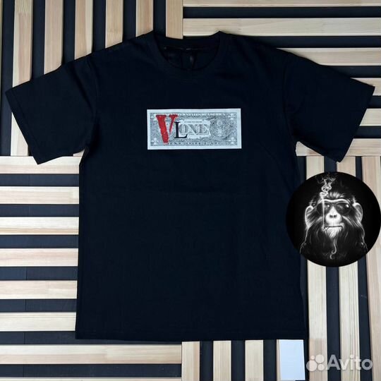 Футболка Vlone