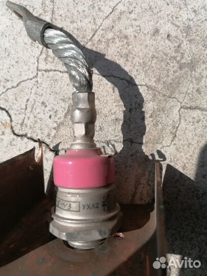 Мощные диоды и тиристоры