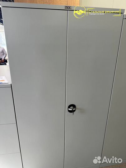 Шкаф металлический для документов с полками