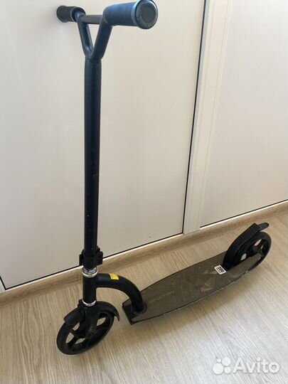 Продам самокат Reaction