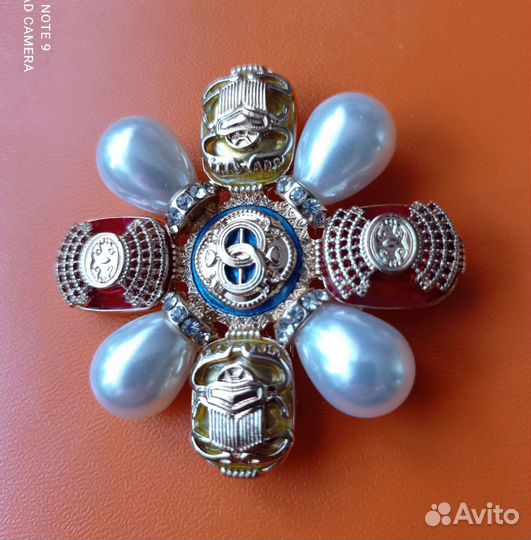 2 Броши Орден. Новые