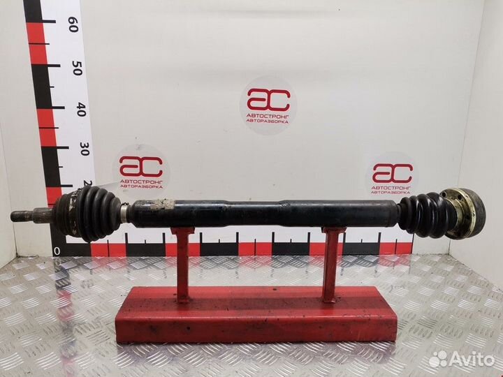 Полуось передняя правая (приводной вал, шрус) Audi
