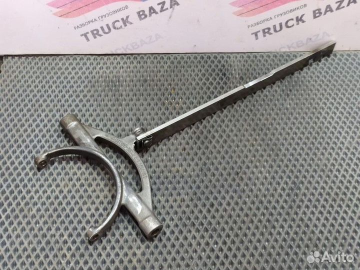 Вилка кпп G211-16