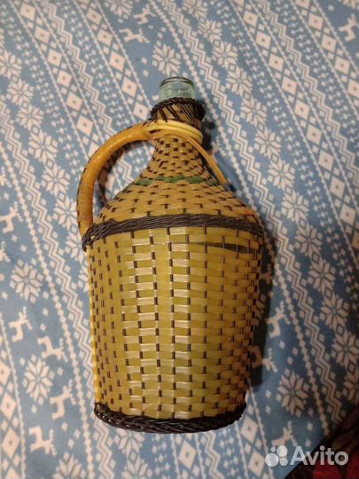 Бутылка стеклянная