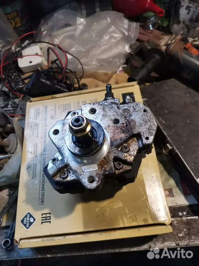 Топливный насос Хенай Стайрекс/Киа Соренто 2.2 л