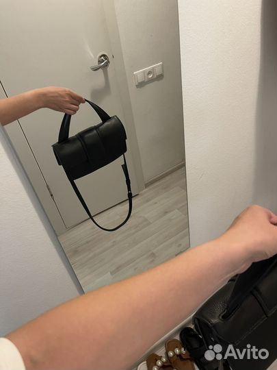 Сумка кожаная черная