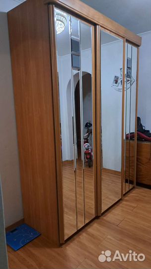 Гардироп шкаф