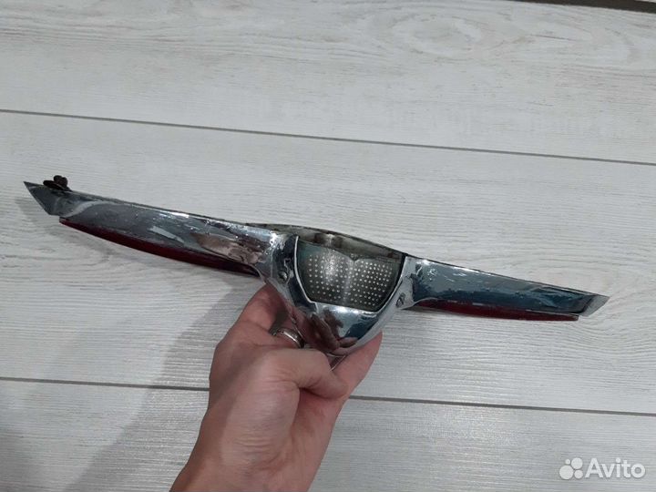 Птичка фонарь багажника Газ 21