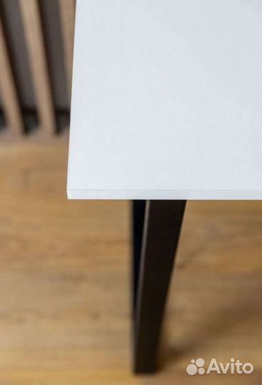 Стол (лофт ) новый