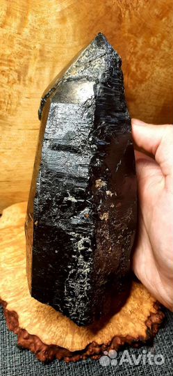 Кристаллы мориона