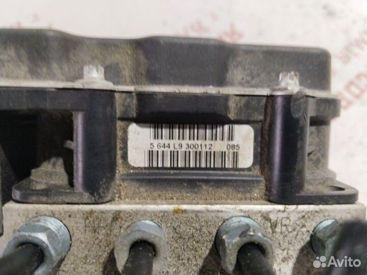 Блок ABS Mitsubishi Outlander XL 4B12 2009