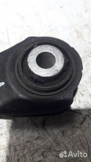 Рычаг подвески задний левый Mercedes-Benz C-Class