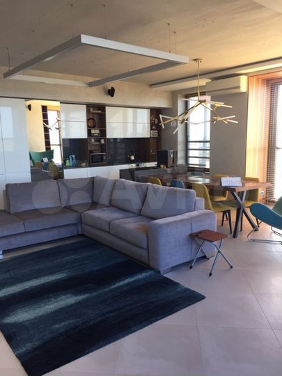 Квартира-студия, 60 м², 6/7 эт.